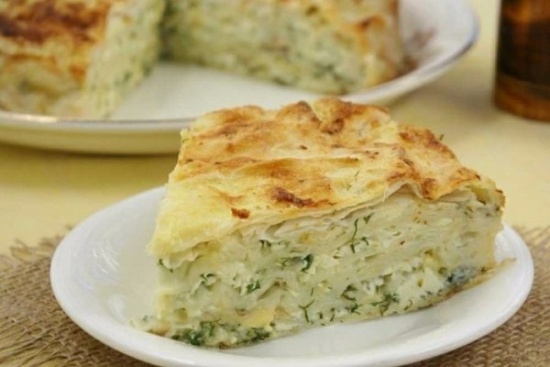 Как приготовить очень вкусный сырный пирог с зеленью в лаваше