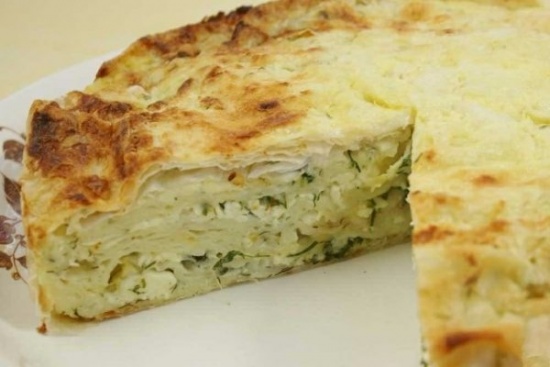 Как приготовить очень вкусный сырный пирог с зеленью в лаваше