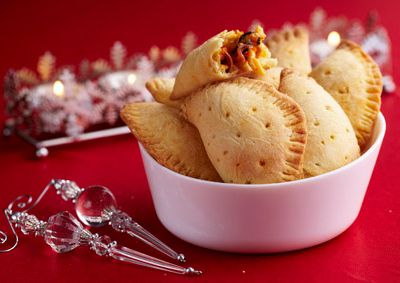 Французские пирожки из слоеного теста риссоле &mdash; вкусный рецепт